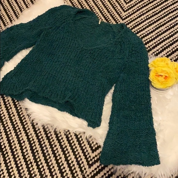 Free people bell sleeve loose cable knit sweater - Picture 3 of 9